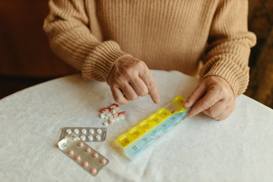 AM PM Pill Organizer Buyer's Guide: Top Picks Reviewed